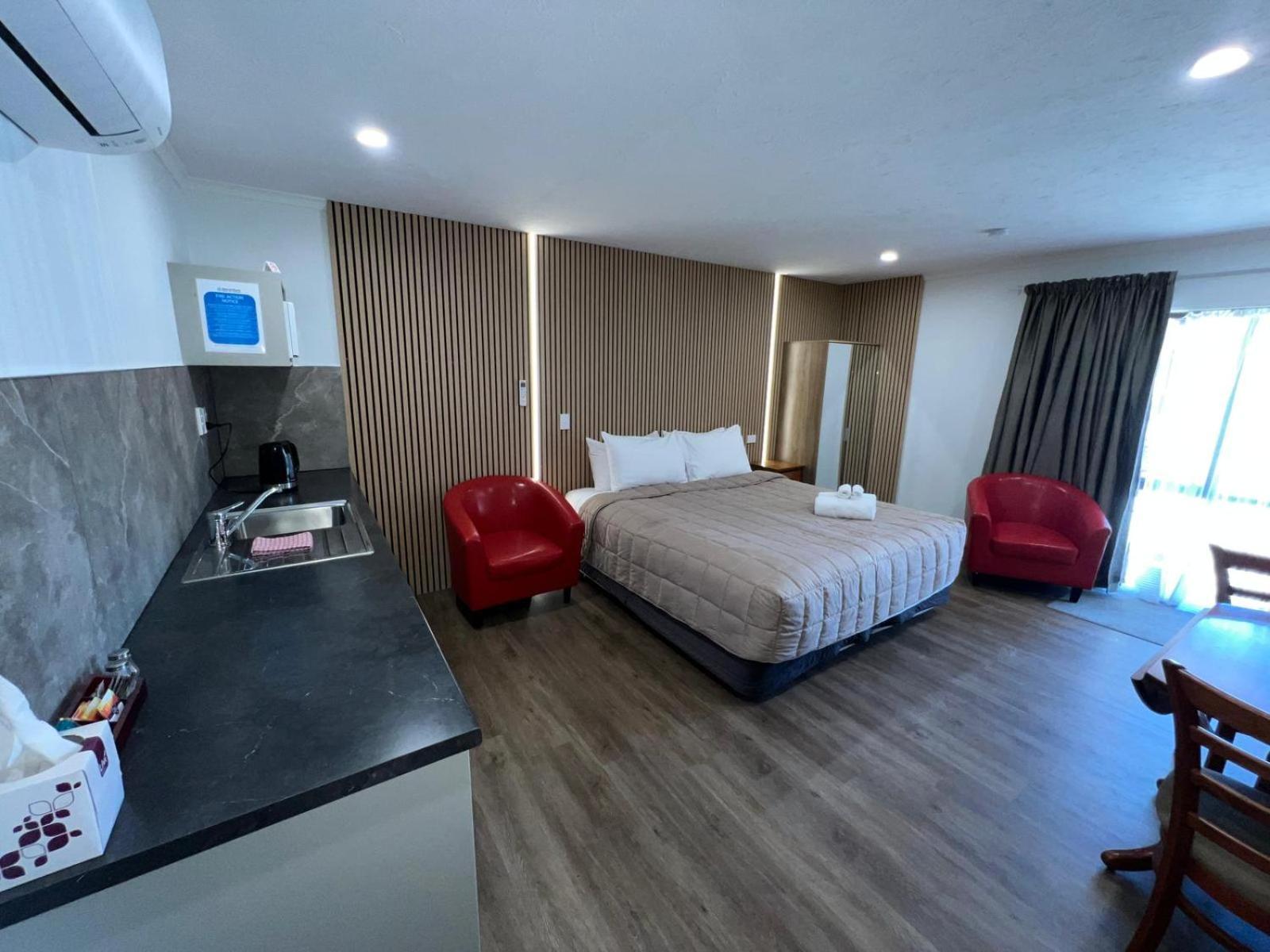 Academy Lodge Motel Ashburton Ngoại thất bức ảnh