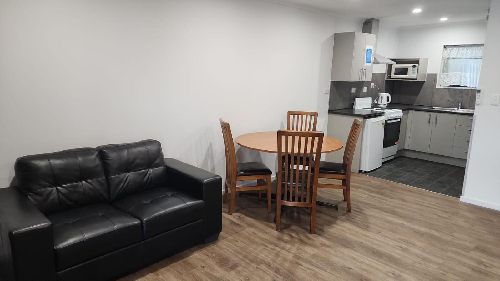 Academy Lodge Motel Ashburton Ngoại thất bức ảnh