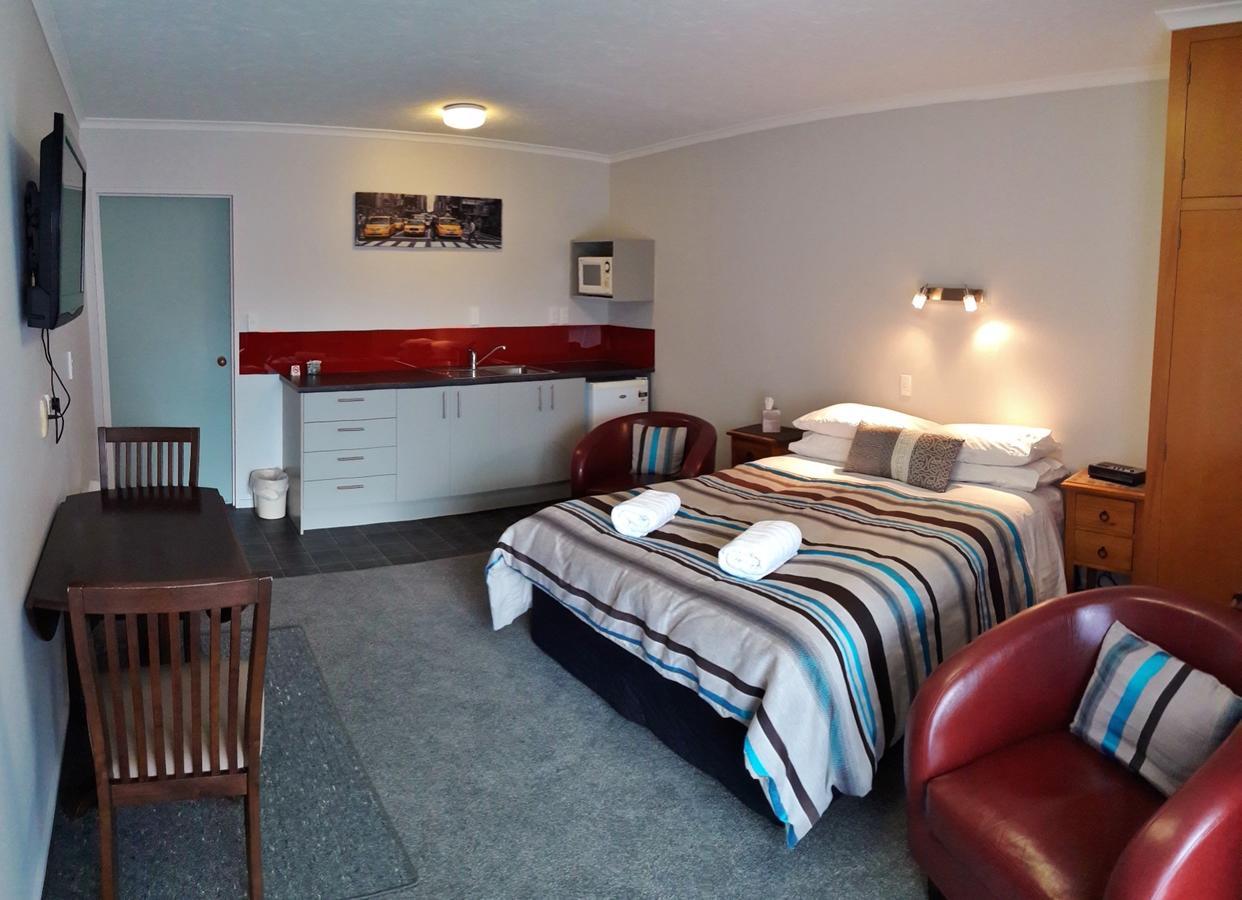 Academy Lodge Motel Ashburton Ngoại thất bức ảnh